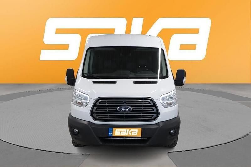 Käytetty Ford Transit 170 HP (125 kW) 2018 Tila-auto