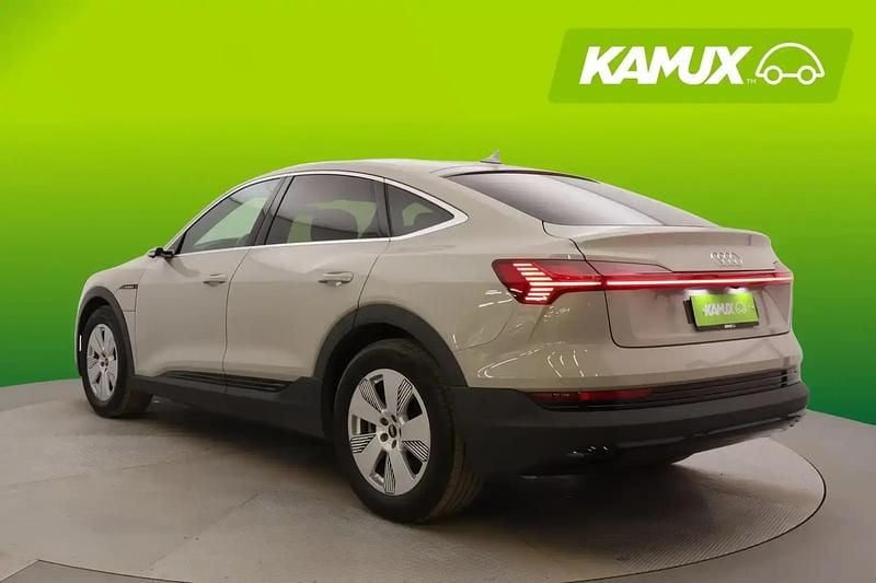 Käytetty Audi e-tron Sportback Comfort 300 kW (408 HP) 2022 Ruskea Katumaasturi