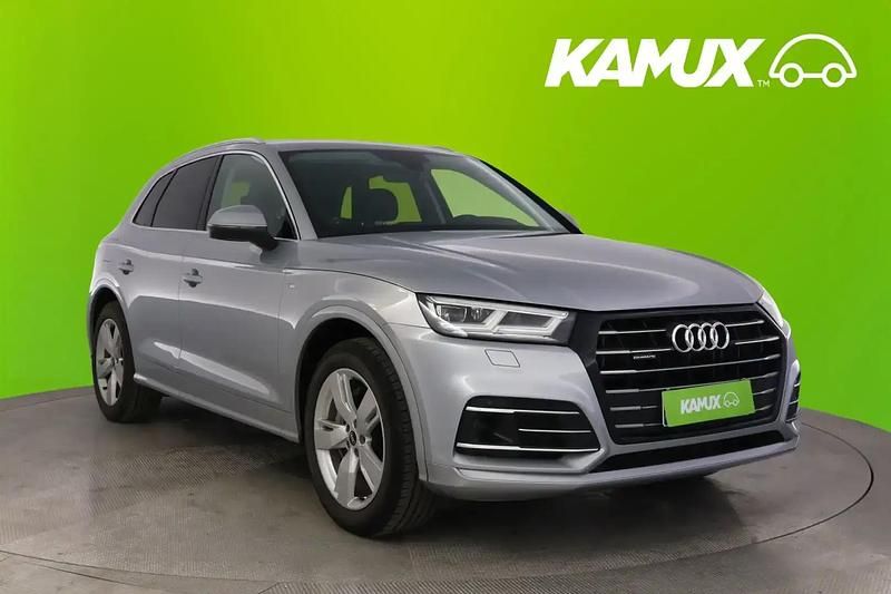 Käytetty Audi Q5 S-Line 367 HP (269 kW) 2020 Hopea / harmaa Katumaasturi