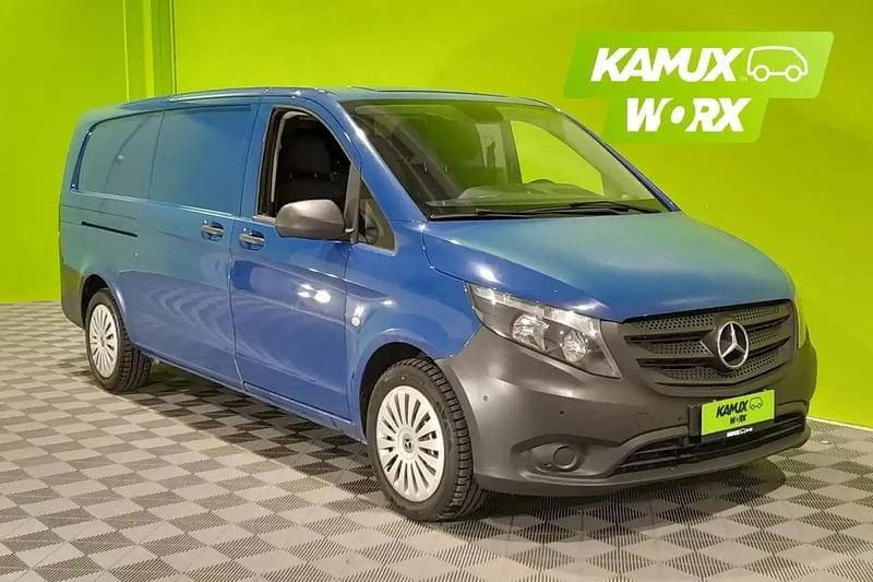 Käytetty Mercedes Vito 163 HP (119 kW) 2017 Sininen Van