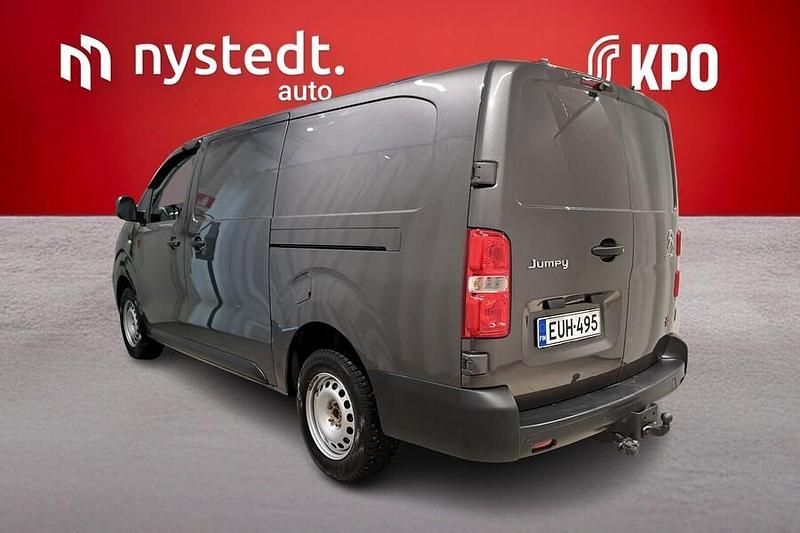 Käytetty Citroën Jumpy 144 HP (105 kW) 2022 Harmaa Tila-auto
