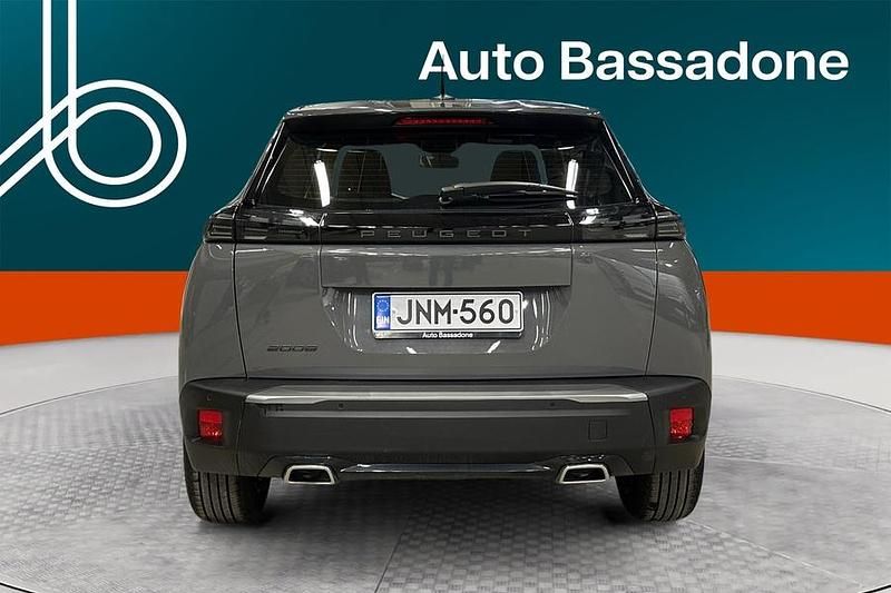Käytetty Peugeot 2008 Active 131 HP (96 kW) 2024 Katumaasturi