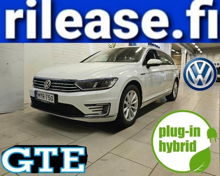 Valkoinen Käytetty 2017 VW Passat GTE Farmari | 12 900 € (Perustarjous) - Kuva 1/4