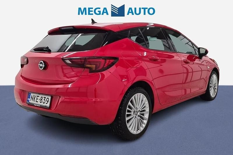 Käytetty Opel Astra Innovation 150 HP (110 kW) 2016 Viistoperä