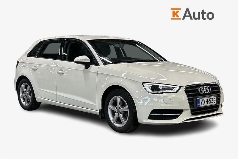 Käytetty Audi A3 Sportback Business 122 HP (89 kW) 2014 Valkoinen Viistoperä