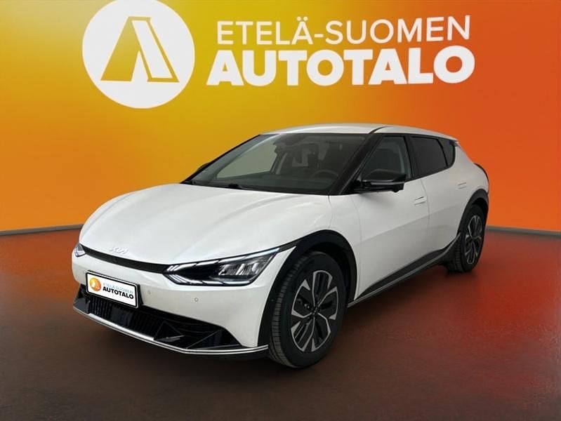 Valkoinen Käytetty 2023 Kia EV6 Katumaasturi | 34 900 € (Hyvä tarjous) - Kuva 1/4