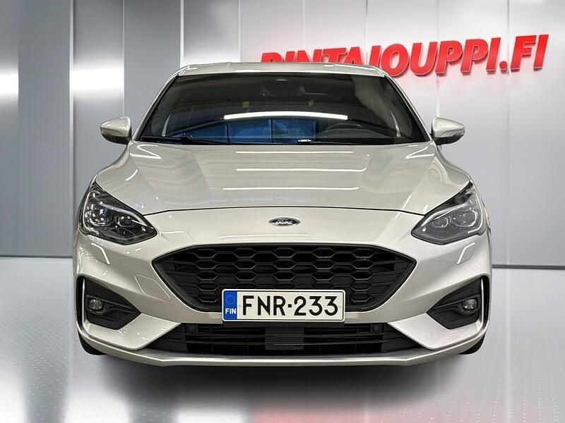 Käytetty Ford Focus ST-Line 151 HP (111 kW) 2019 Harmaa Viistoperä