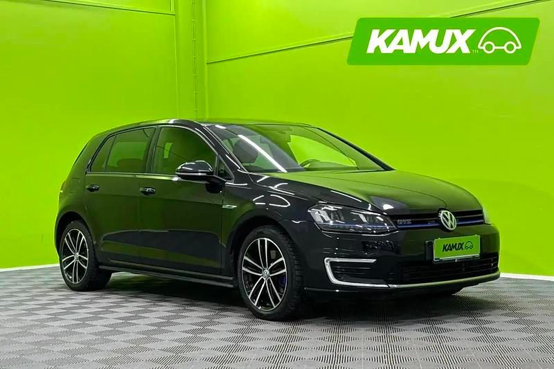 Käytetty VW Golf VII GTE 204 HP (150 kW) 2015 Musta Sedan
