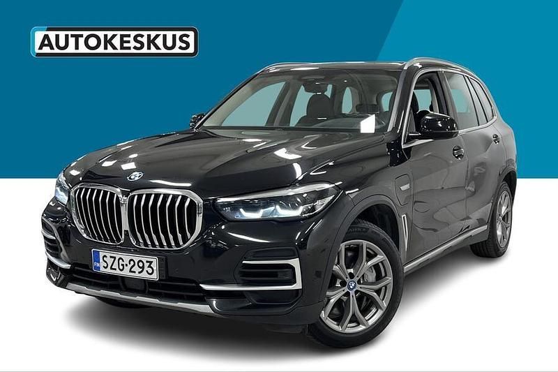 Musta Käytetty 2021 BMW X5 xLine Katumaasturi | 38 590 € (Supertarjous) - Kuva 1/3