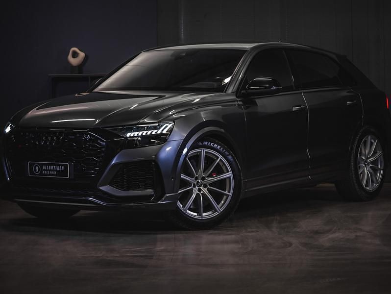 Käytetty Audi RS Q8 2020 Katumaasturi