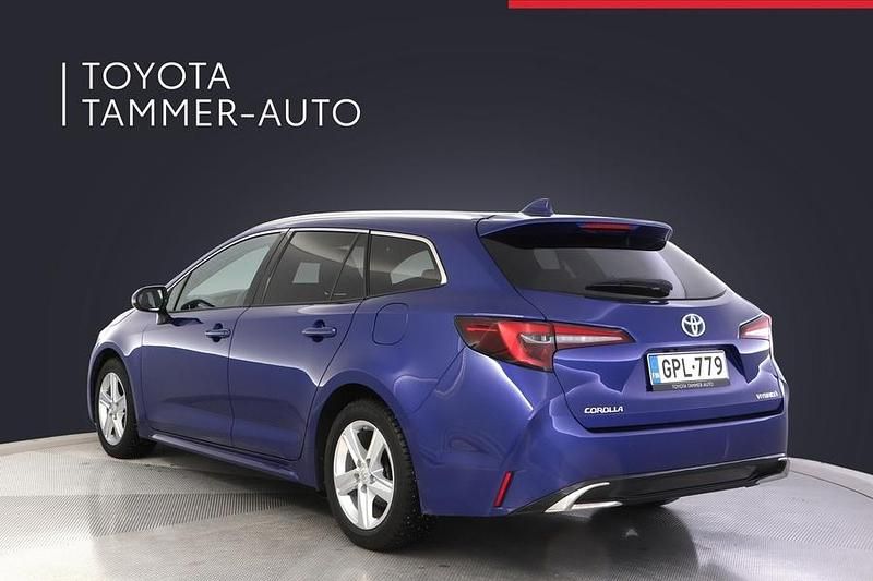 Käytetty Toyota Corolla Edition 140 HP (102 kW) 2023 Sininen Farmari