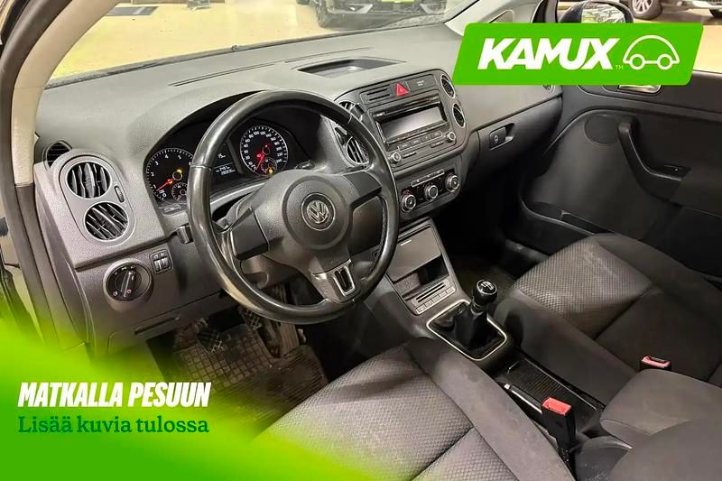 Käytetty VW Golf VII Comfortline 122 HP (89 kW) 2012 Sininen Farmari