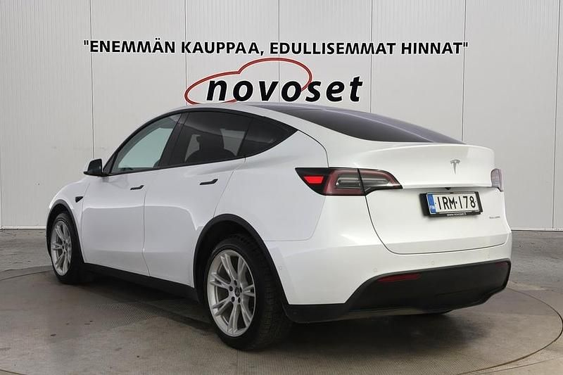 Käytetty Tesla Model Y 378 kW (514 HP) 2021 Valkoinen Katumaasturi