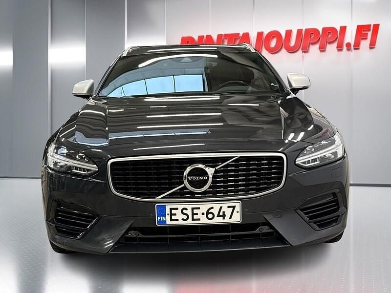 Käytetty Volvo V90 R-Design 320 HP (235 kW) 2017 Harmaa Farmari