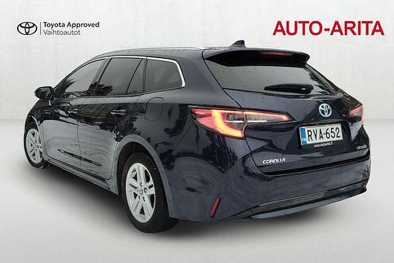 Käytetty Toyota Corolla Edition 121 HP (88 kW) 2023 Sininen Farmari