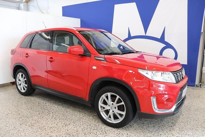 Punainen Käytetty 2019 Suzuki Vitara GL Katumaasturi | 15 900 € (Perustarjous) - Kuva 1/4