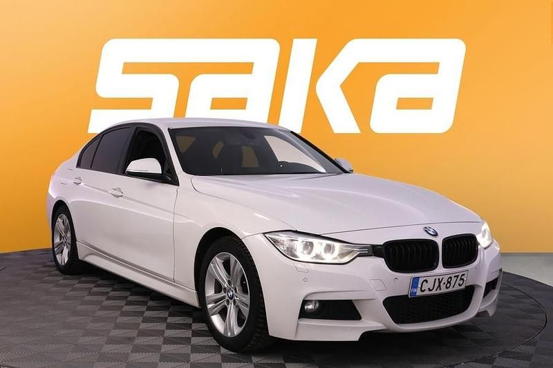 Käytetty BMW 320 Shadowline 184 HP (135 kW) 2013 Sedan