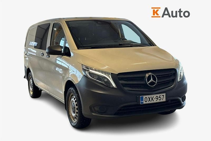 Käytetty Mercedes Vito 163 HP (119 kW) 2018 Harmaa Van