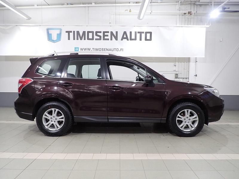 Käytetty Subaru Forester 170 HP (125 kW) 2005 Sininen Katumaasturi