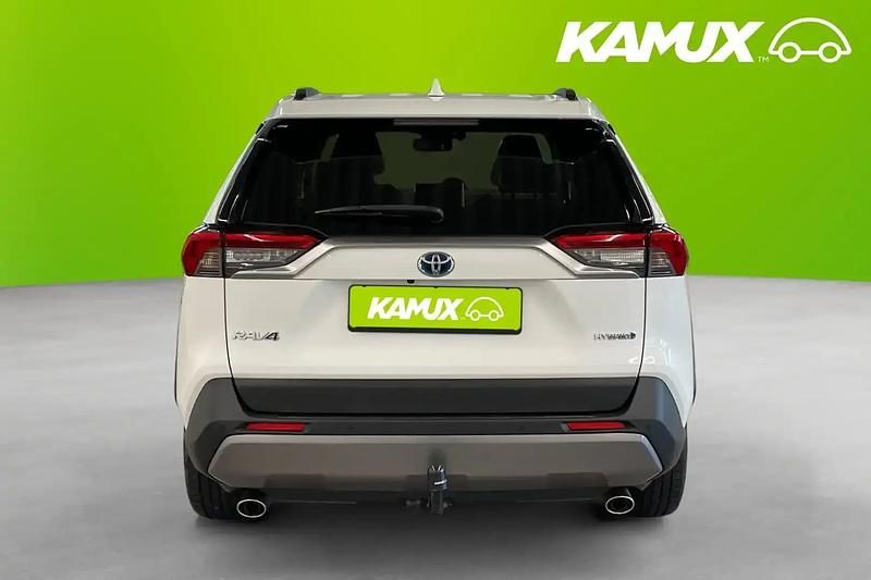 Käytetty Toyota RAV4 Hybrid Executive 222 HP (163 kW) 2019 Valkoinen Katumaasturi