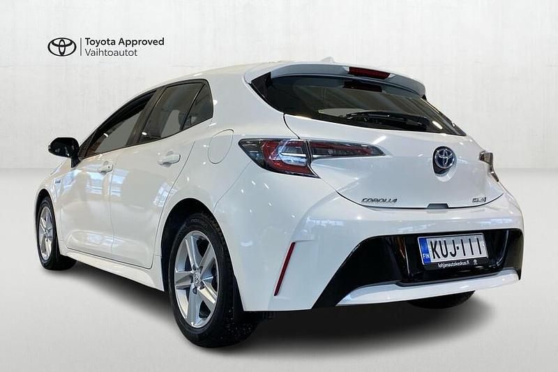 Käytetty Toyota Corolla Active 122 HP (89 kW) 2021 040 Viistoperä