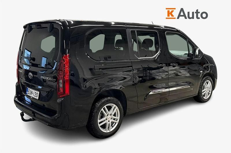 Käytetty Toyota Proace Verso Active 131 HP (96 kW) 2023 Musta Farmari