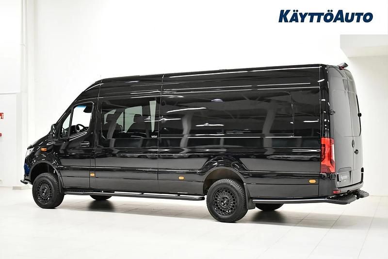 Uusi Mercedes Sprinter 190 HP (139 kW) 2026 Jet black Van