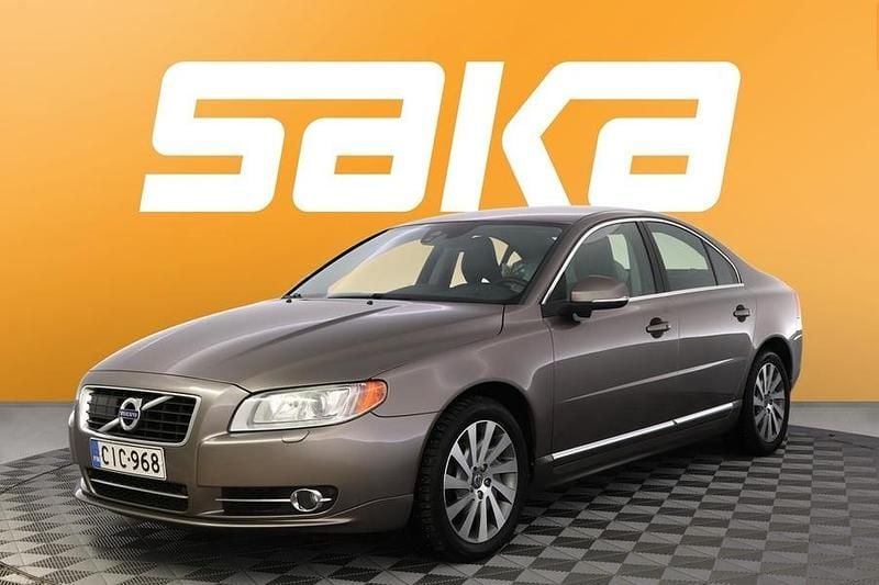 Käytetty Volvo S80 Business Edition 163 HP (119 kW) 2012 Sedan