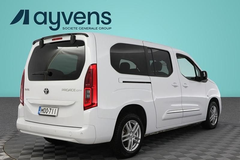 Käytetty Toyota Proace Verso Active 131 HP (96 kW) 2022 Valkoinen Farmari