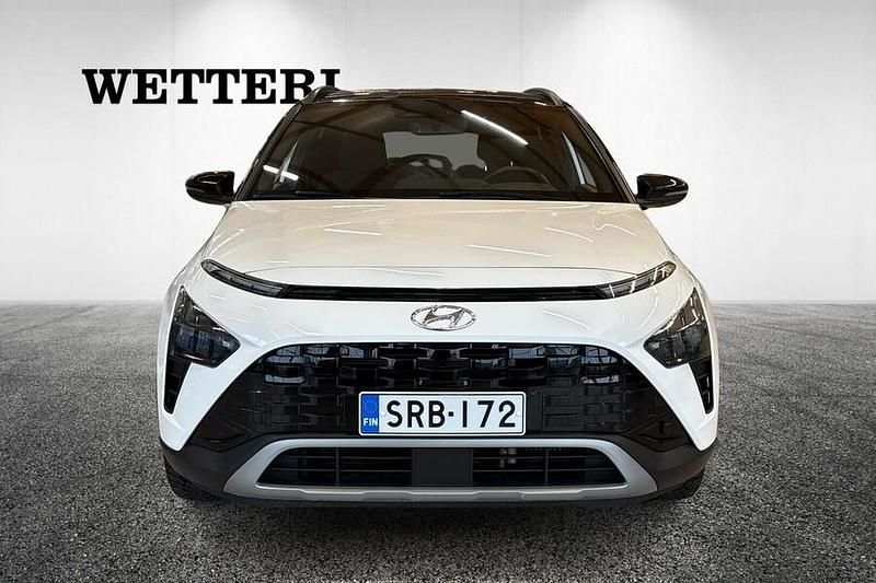 Käytetty Hyundai Bayon 120 HP (88 kW) 2024 Katumaasturi