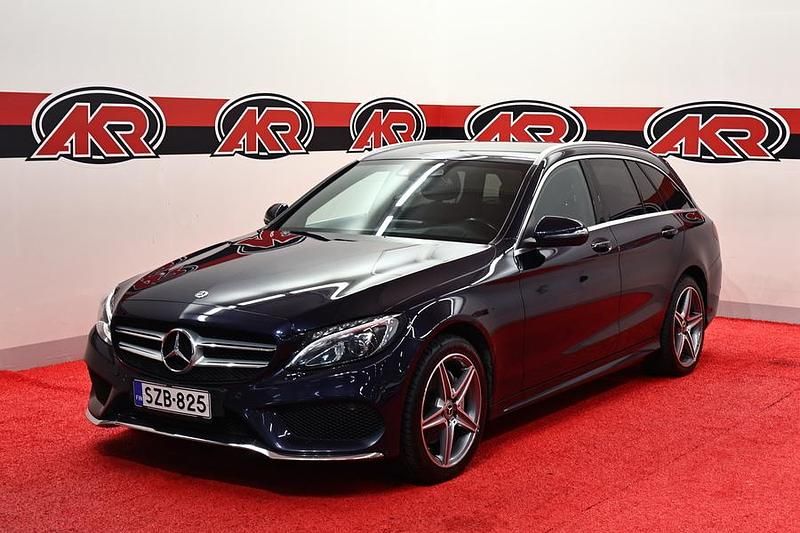 Käytetty Mercedes C200 Business 136 HP (100 kW) 2017 Sininen Farmari