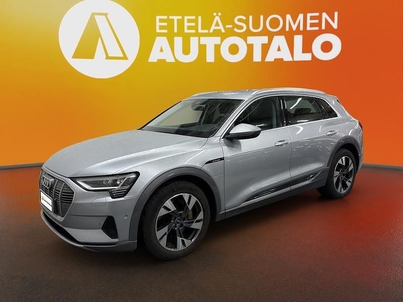 Hopea Käytetty 2023 Audi e-tron Advanced Plus Katumaasturi | 39 900 € (Perustarjous) - Kuva 1/3