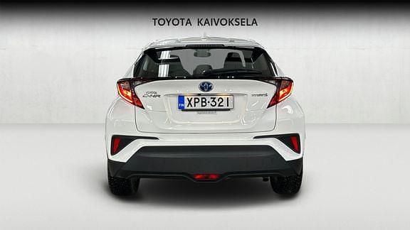 Käytetty Toyota C-HR Active 122 HP (89 kW) 2020 Valkoinen Katumaasturi