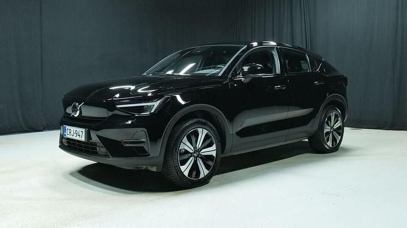 Käytetty Volvo C40 Core 169 kW (231 HP) 2023 Musta Katumaasturi