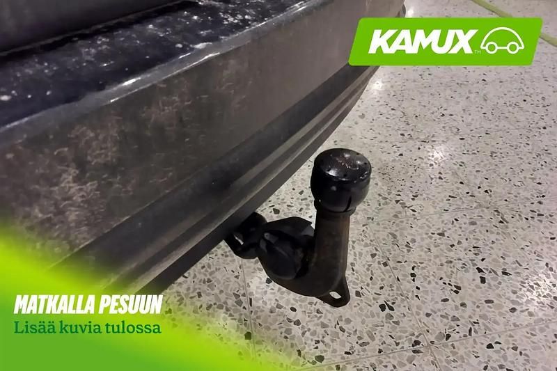 Käytetty Audi A4 Business 190 HP (139 kW) 2016 Musta Farmari