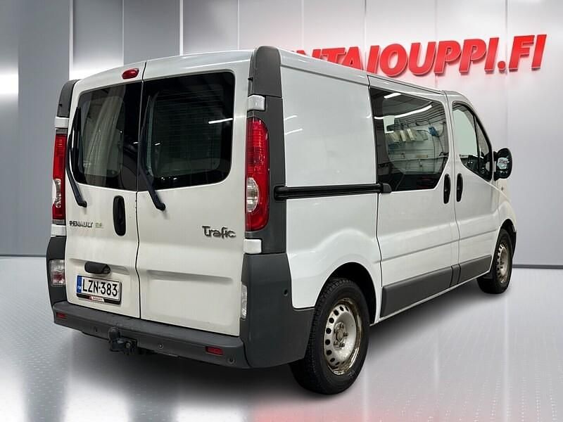 Käytetty Renault Trafic 90 HP (66 kW) 2011 Valkoinen Tila-auto