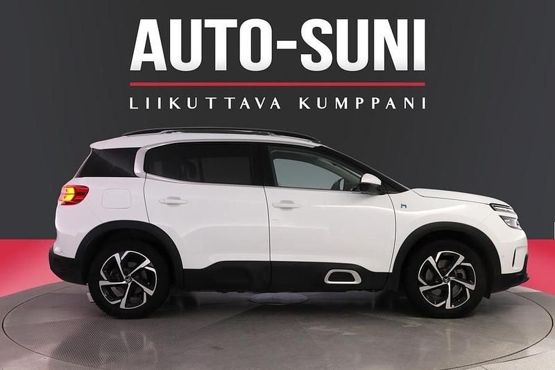 Käytetty Citroën C5 Aircross Comfort 224 HP (164 kW) 2022 Valkoinen Katumaasturi