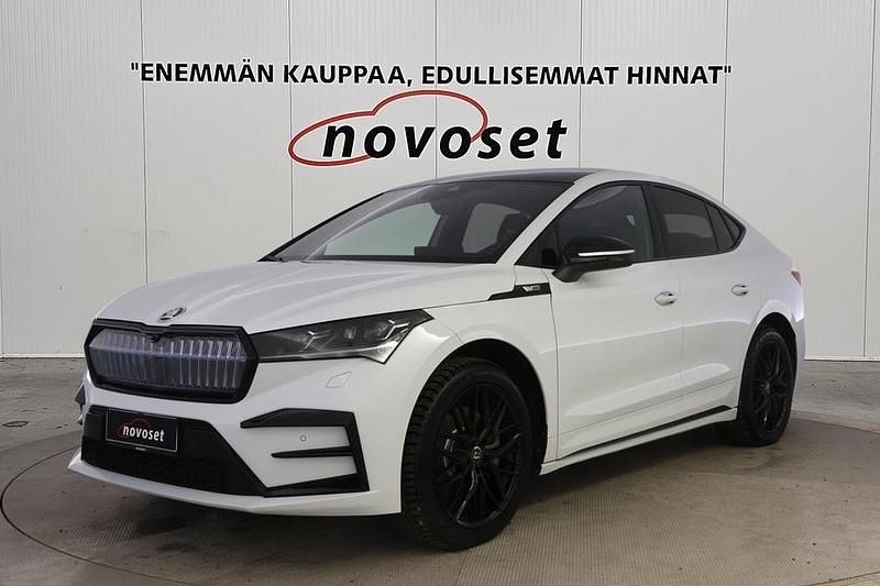 Käytetty Skoda Enyaq iV RS 219 kW (299 HP) 2022 Valkoinen Katumaasturi
