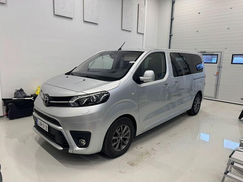 Käytetty Toyota Proace Verso 177 HP (130 kW) 2019 Farmari