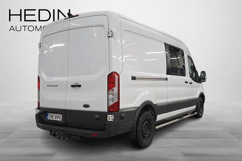 Käytetty Ford Transit Trend 131 HP (96 kW) 2017 Tila-auto