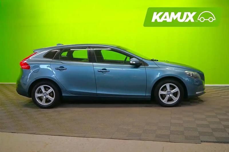 Käytetty Volvo V40 Kinetic 114 HP (83 kW) 2013 Sininen Farmari
