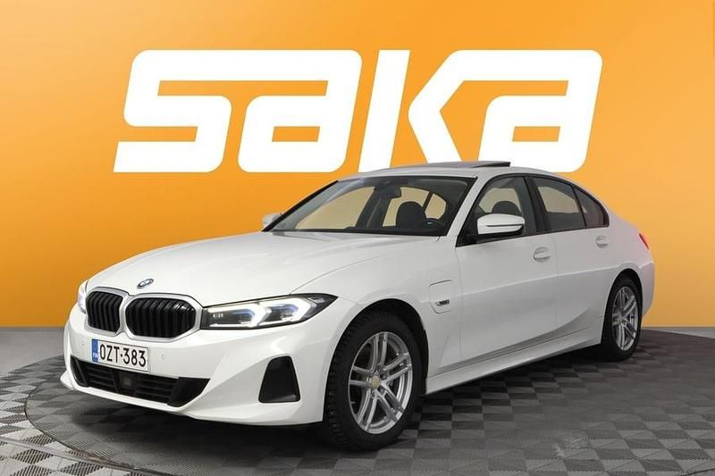 Käytetty BMW 330e 292 HP (214 kW) 2023 Sedan