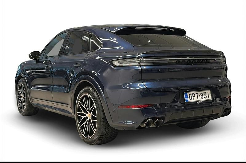 Käytetty Porsche Cayenne 471 HP (346 kW) 2024 Sininen Katumaasturi
