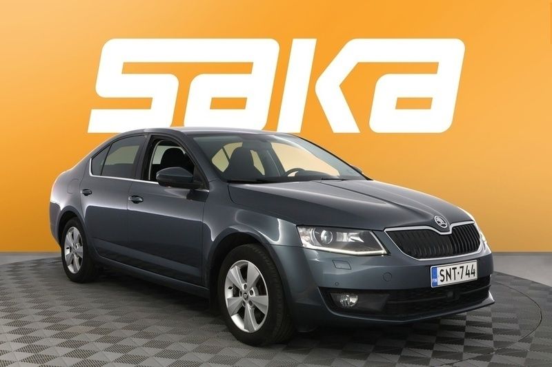 Harmaa Käytetty 2016 Skoda Octavia Style Viistoperä | 12 900 € (Perustarjous) - Kuva 1/3