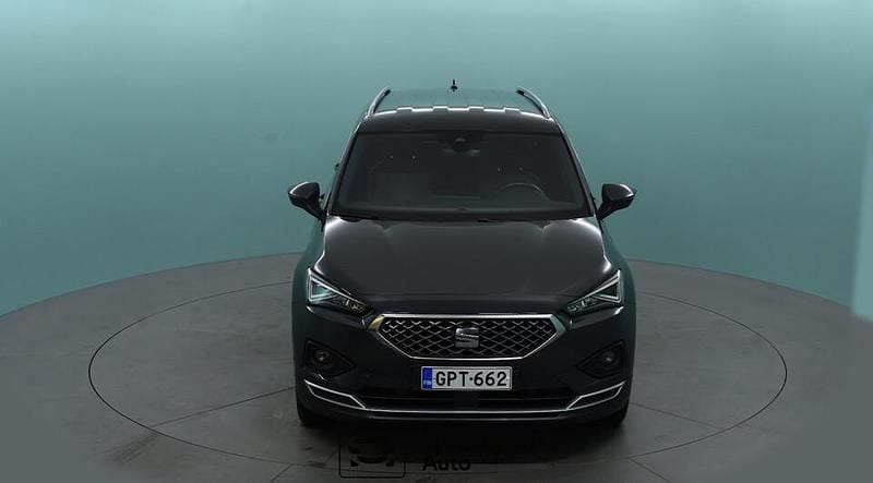 Käytetty Seat Tarraco Xperience 245 HP (180 kW) 2023 Harmaa Katumaasturi