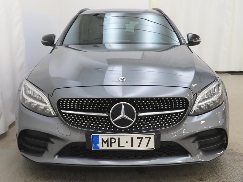 Käytetty Mercedes C220 AMG 194 HP (142 kW) 2019 Harmaa Farmari