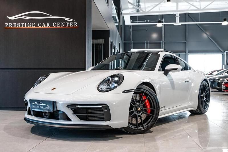 Käytetty 2023 Porsche 911 Carrera 4 GTS Coupe - kaksiovinen | 279 900 € - Kuva 1/3