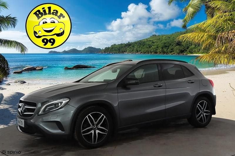 Käytetty Mercedes GLA200 Business 136 HP (100 kW) 2015 Katumaasturi
