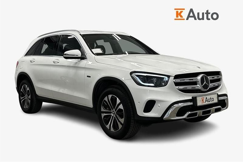 Käytetty 2021 Mercedes GLC300e Business Katumaasturi | 41 990 € (Hieman kallis) - Kuva 1/3