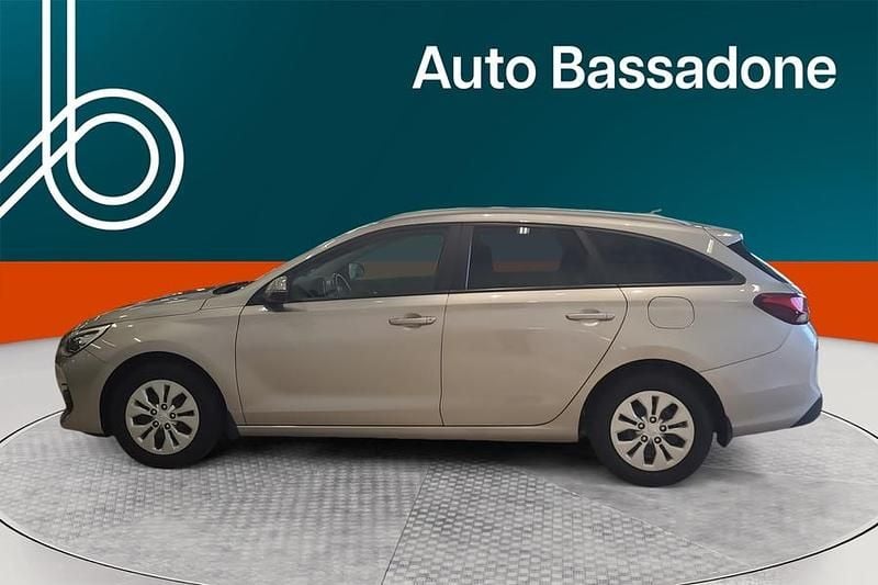 Käytetty Hyundai i30 120 HP (88 kW) 2020 Farmari